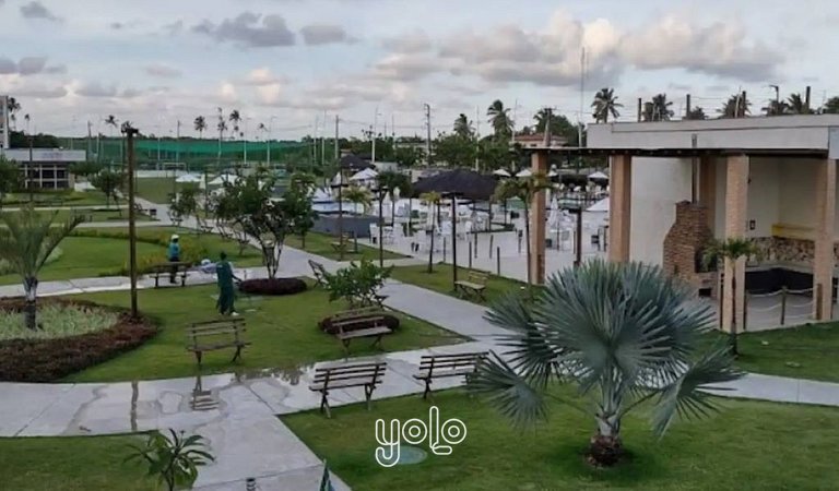 Muro Alto Condomínio Clube – Flat 2 quartos #405