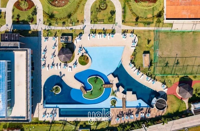 Muro Alto Condomínio Clube – Flat 2 quartos #405