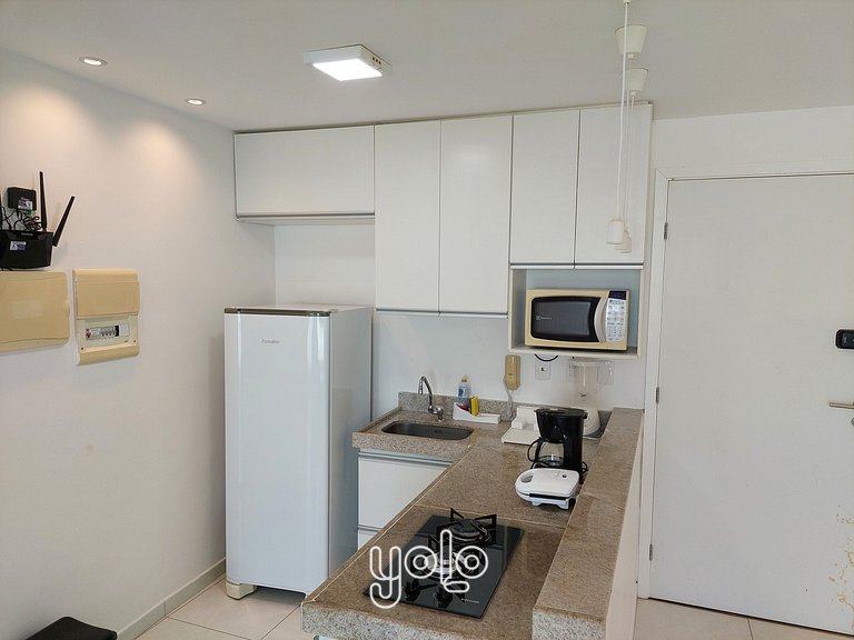 Flat com vista mar no Marinas da Barra por Yolo #1203