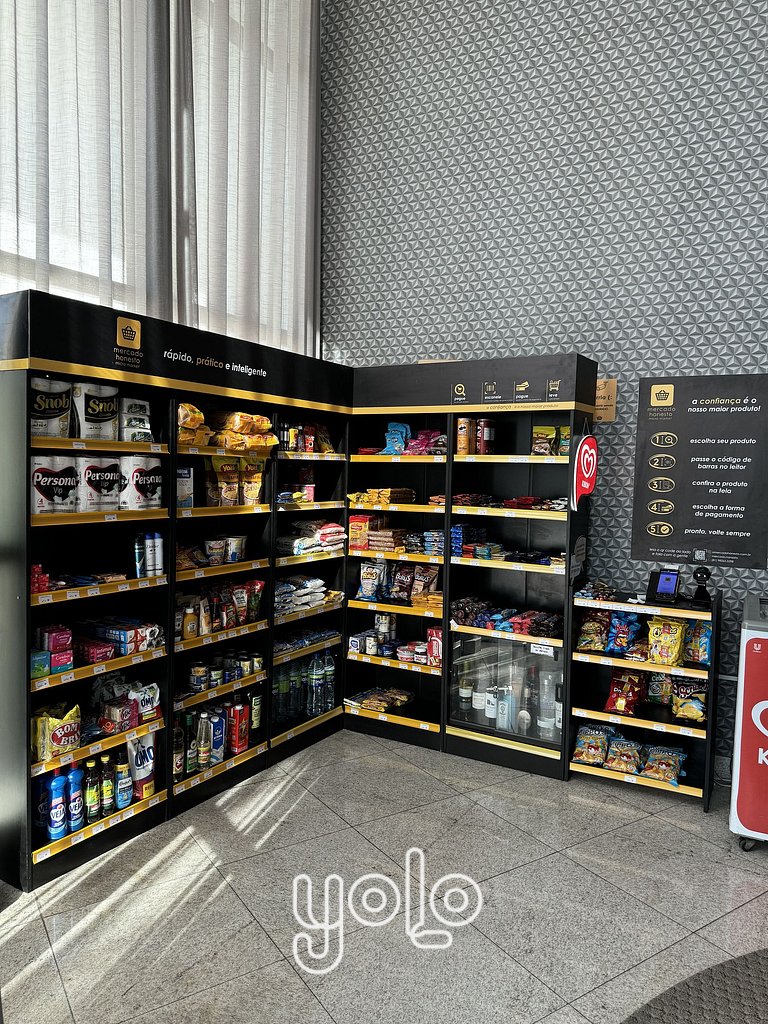 Flat 1 quarto no Beach Class Santa Maria por Yolo