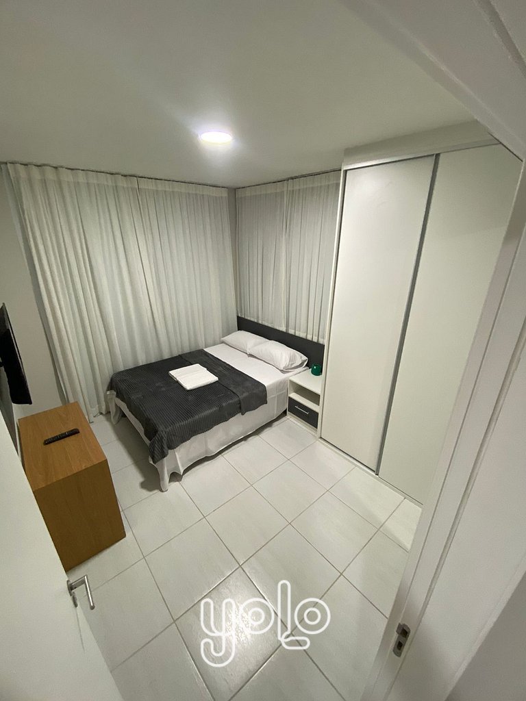 Muro Alto Condomínio Clube – Flat 3 quartos #402