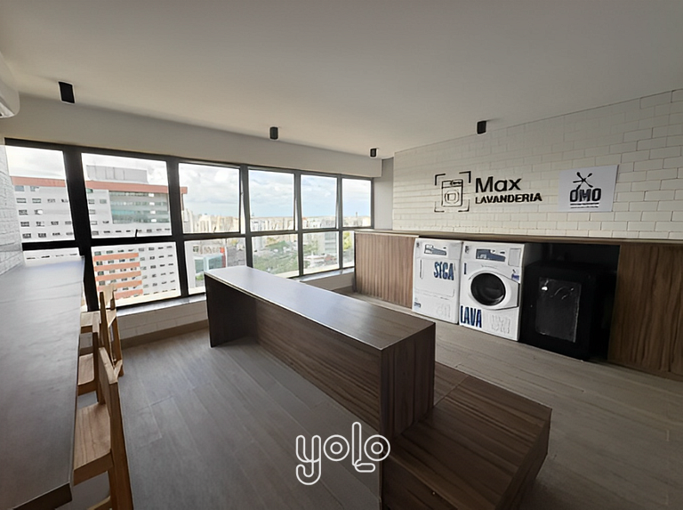 Max Derby - Studios no Centro do Recife por Yolo