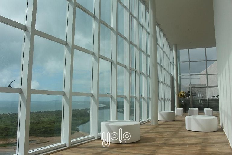 Flat com Vista Incrível no Marinas da Barra