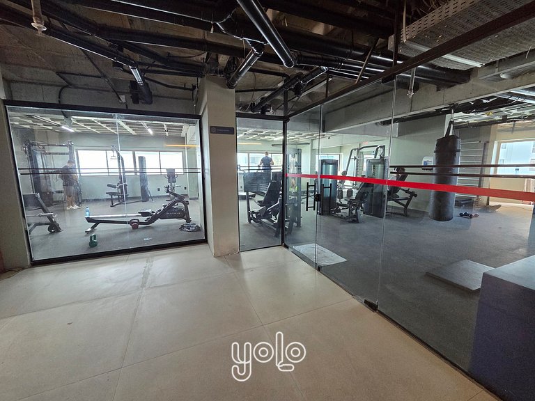 Beach Class Executive - Studio #408