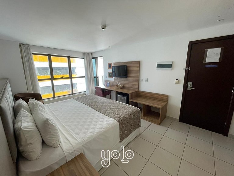 Beach Class Executive - Studio #408