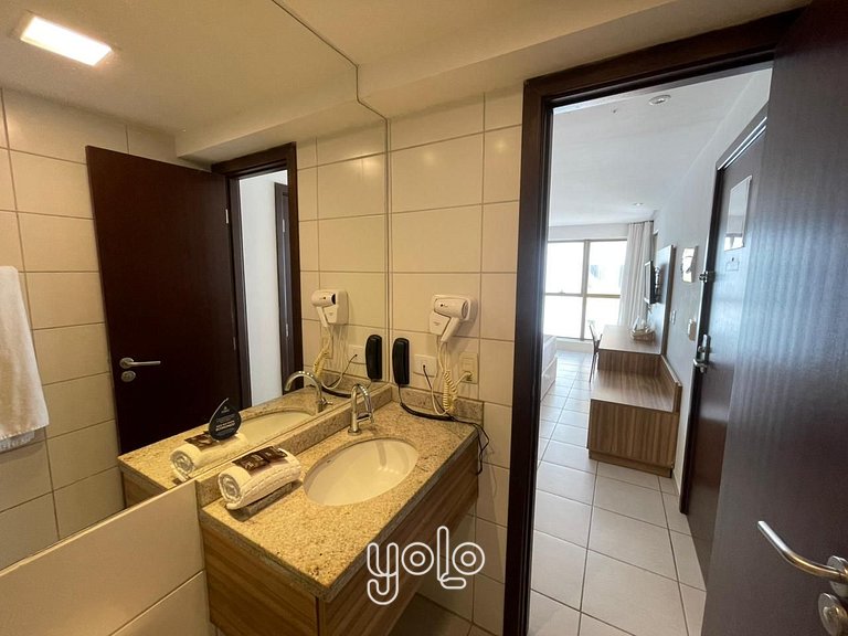 Beach Class Executive - Studio #408