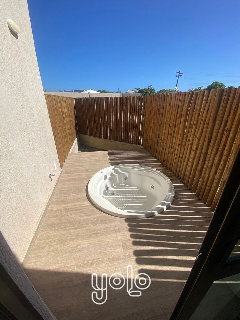 Studio com Jacuzzi na Praia dos Carneiros