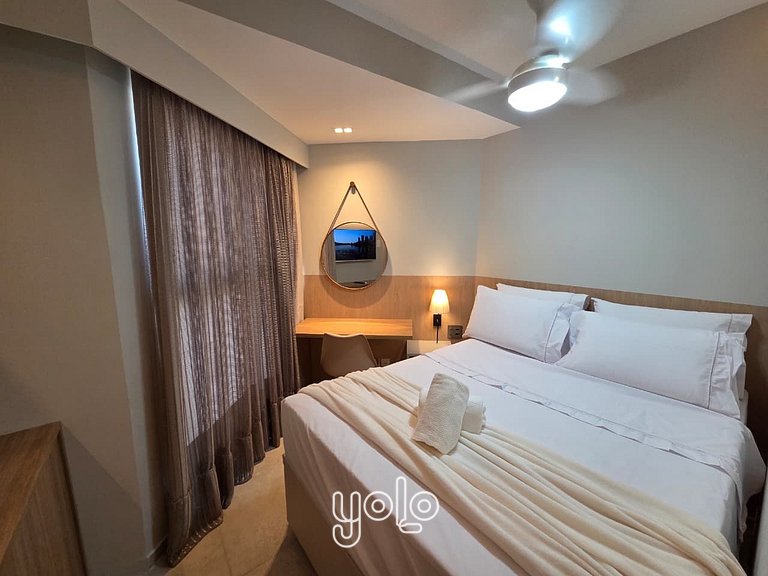 Max Carneiros Suítes - Flat 1 quarto #214B