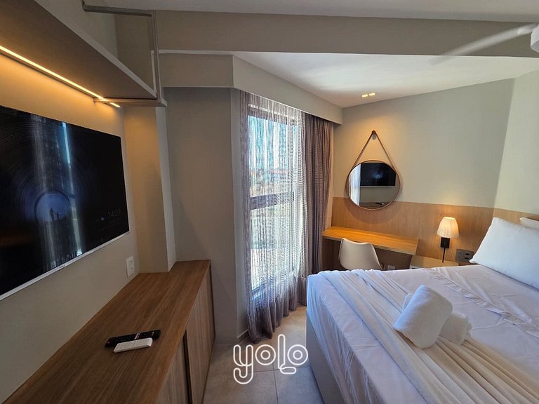 Max Carneiros Suítes - Flat 1 quarto #214B