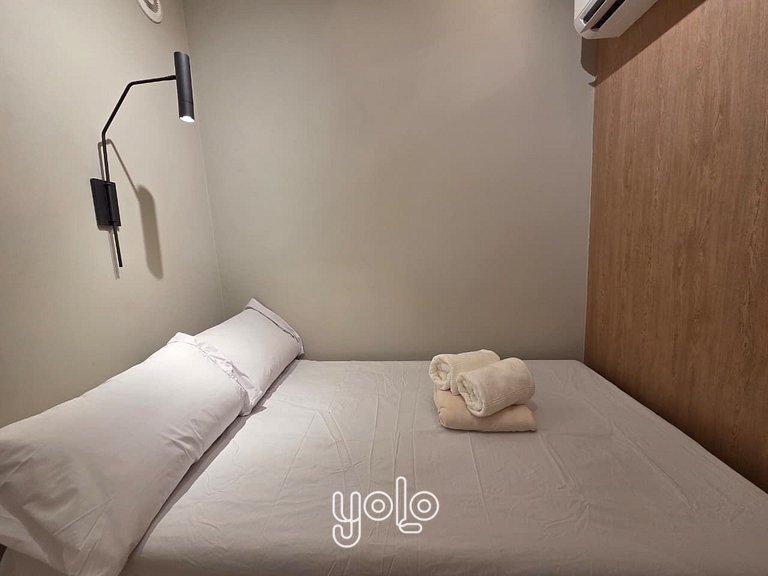 Max Carneiros Suítes - Flat 1 quarto #214B