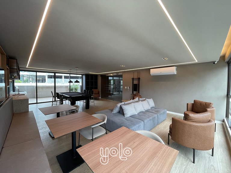 Flat no Icon Design Living Boa Viagem por Yolo