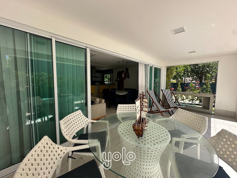 Casa Alto Padrão em Muro Alto | Piscina Privativa