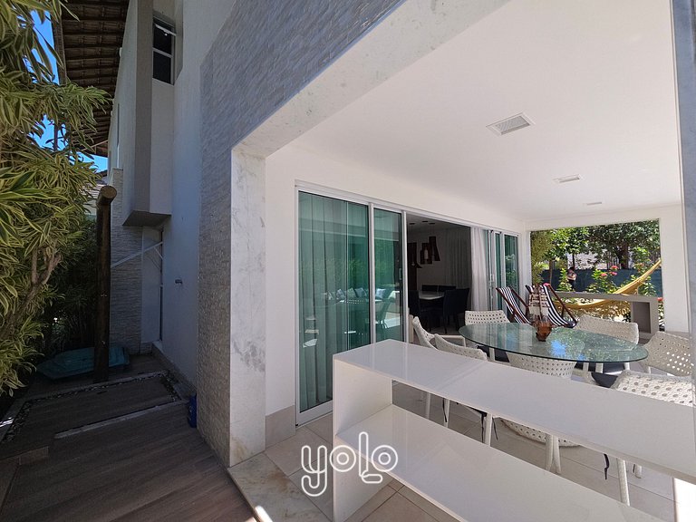 Casa Alto Padrão em Muro Alto | Piscina Privativa