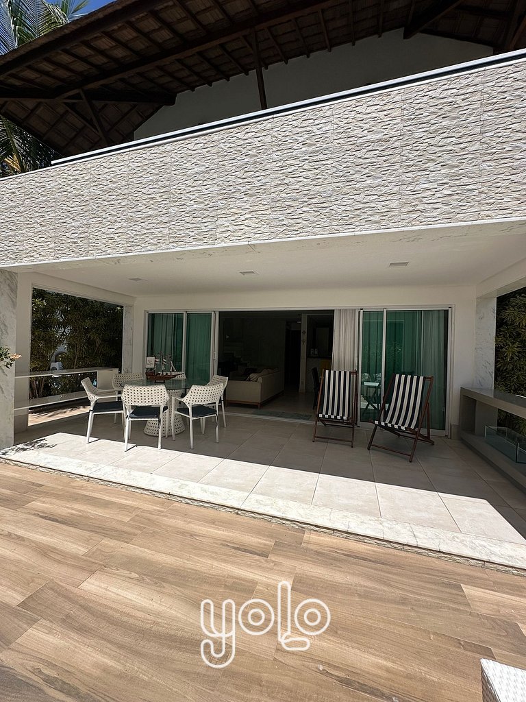 Casa Alto Padrão em Muro Alto | Piscina Privativa