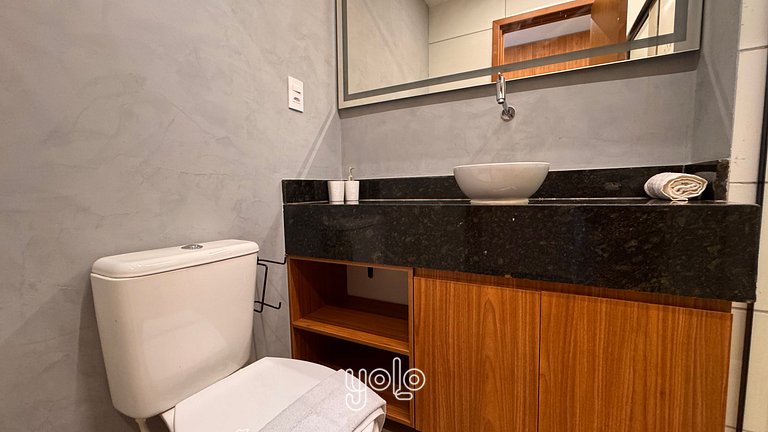 Max Carneiros Suítes - 1 Quarto #221B