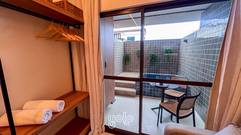 Flat com piscina privativa Carneiros #05