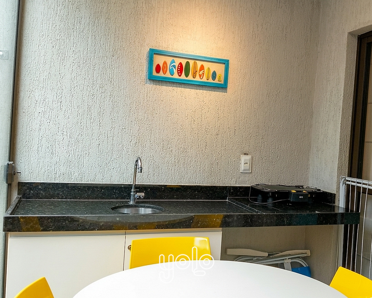 Flat 100m da Praia com Piscina no Rooftop #03