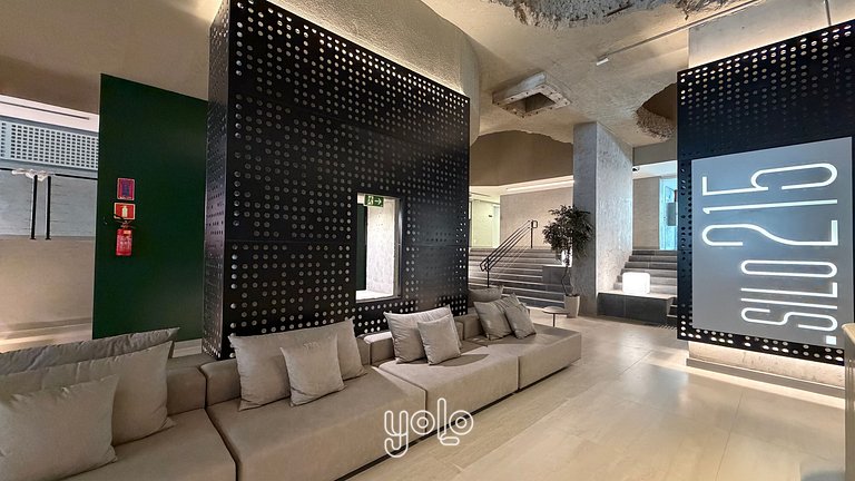 Silo 215 #709