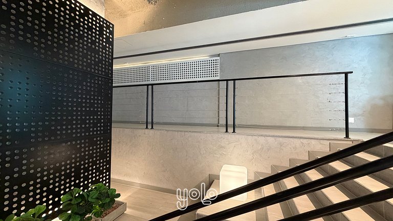 Studio - 709 - Silo 215