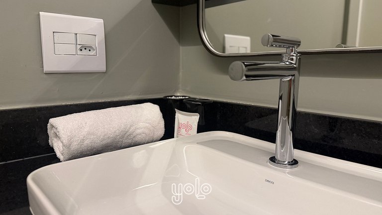 Studio - 709 - Silo 215