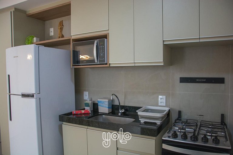 Apt- no Rooftop Agamenon Prince #1103