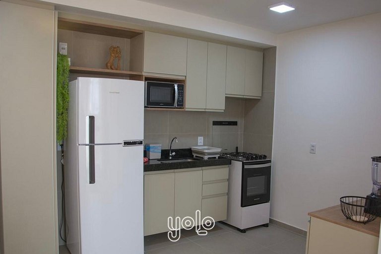 Apt- no Rooftop Agamenon Prince #1103